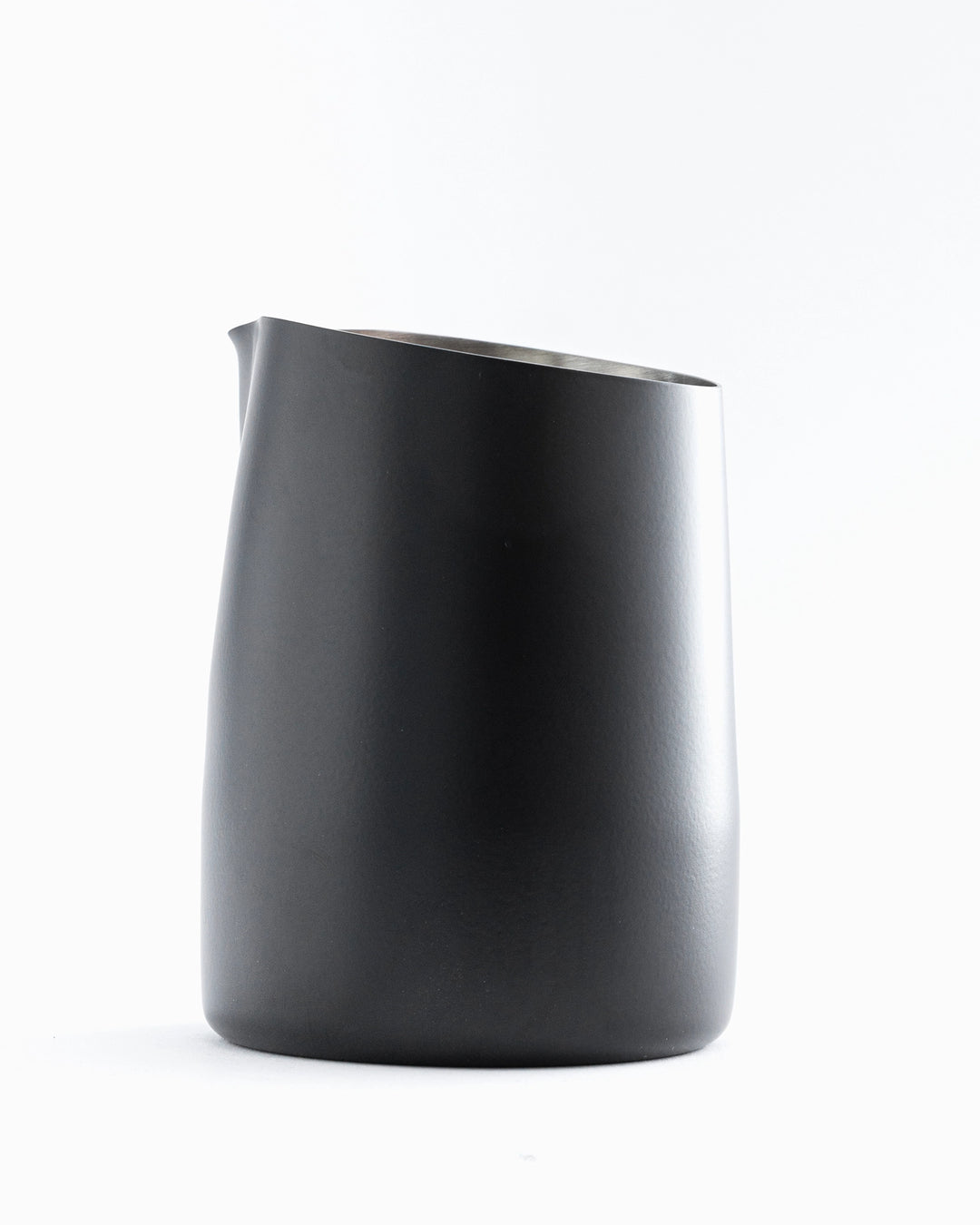 WPM 450ml Black Milk Pitcher (Round - Handleless)