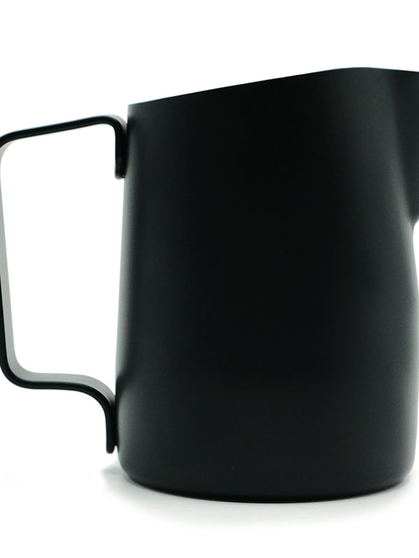 WPM 450ml Black Milk Pitcher (Round)