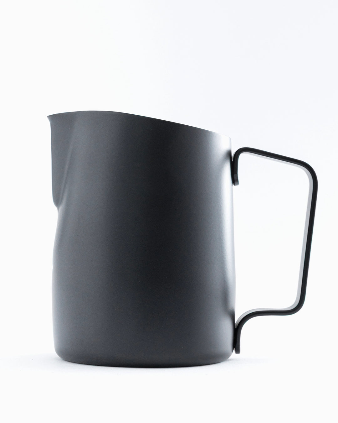 WPM 450ml Black Milk Pitcher (Round)
