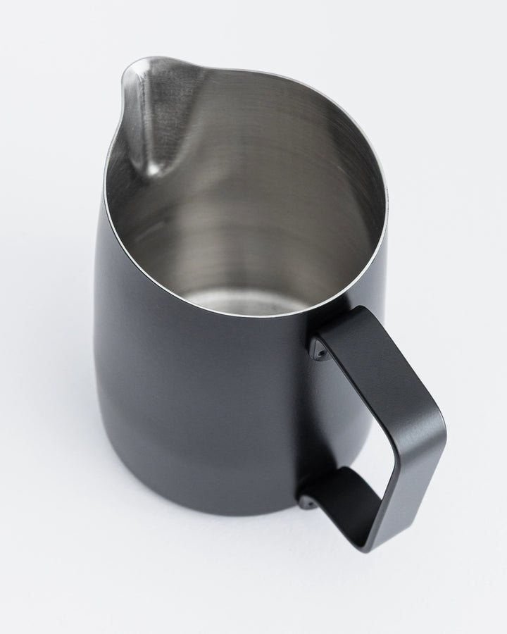 WPM 450ml Black Milk Pitcher (Round)