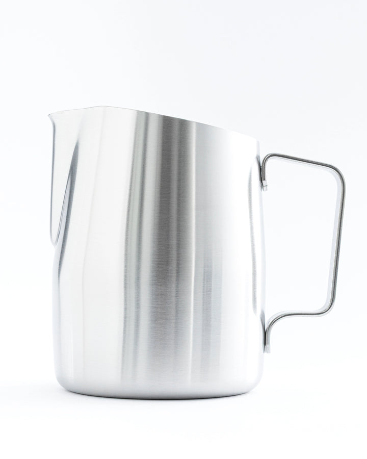 WPM Milk Pitcher 650ml Round Spout (Wide) - Silver
